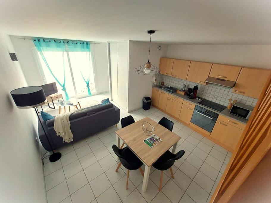 Appartement Chaleureux Ремірмон Екстер'єр фото